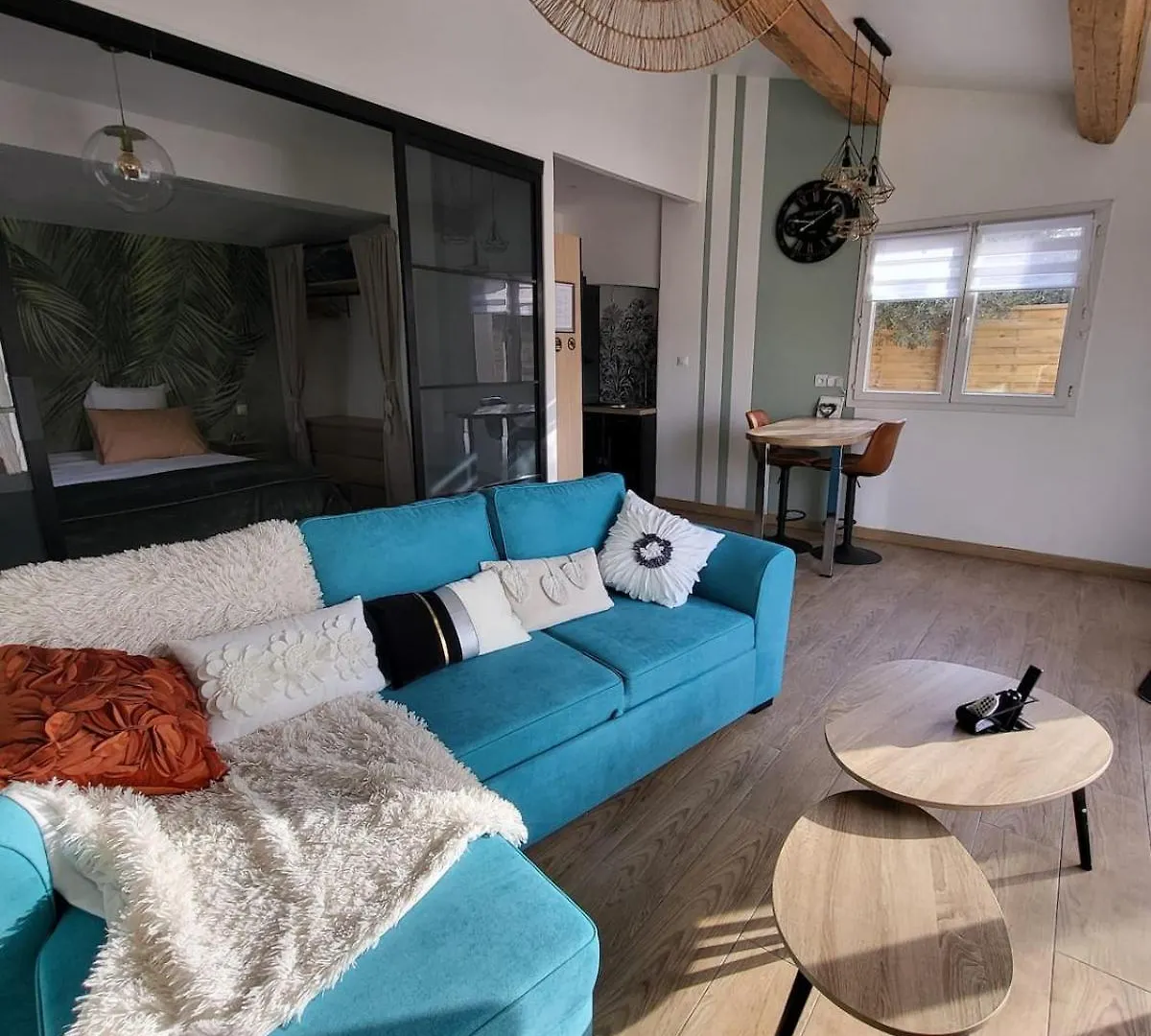 Le Vertuose 13 Cuges-les-Pins Holiday home